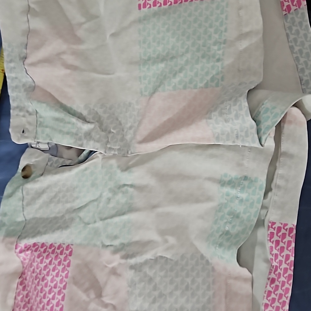 Vineyard vines size 14 pastel shorts